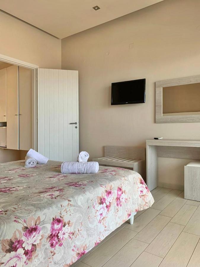 Saradari Beach Hotel - Adults Only Hersonissos  Exterior foto